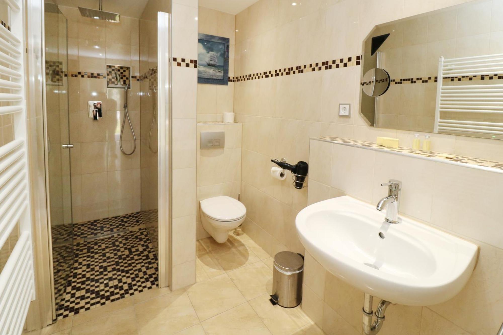 Koserow Hotel Wald & Meer מראה חיצוני תמונה