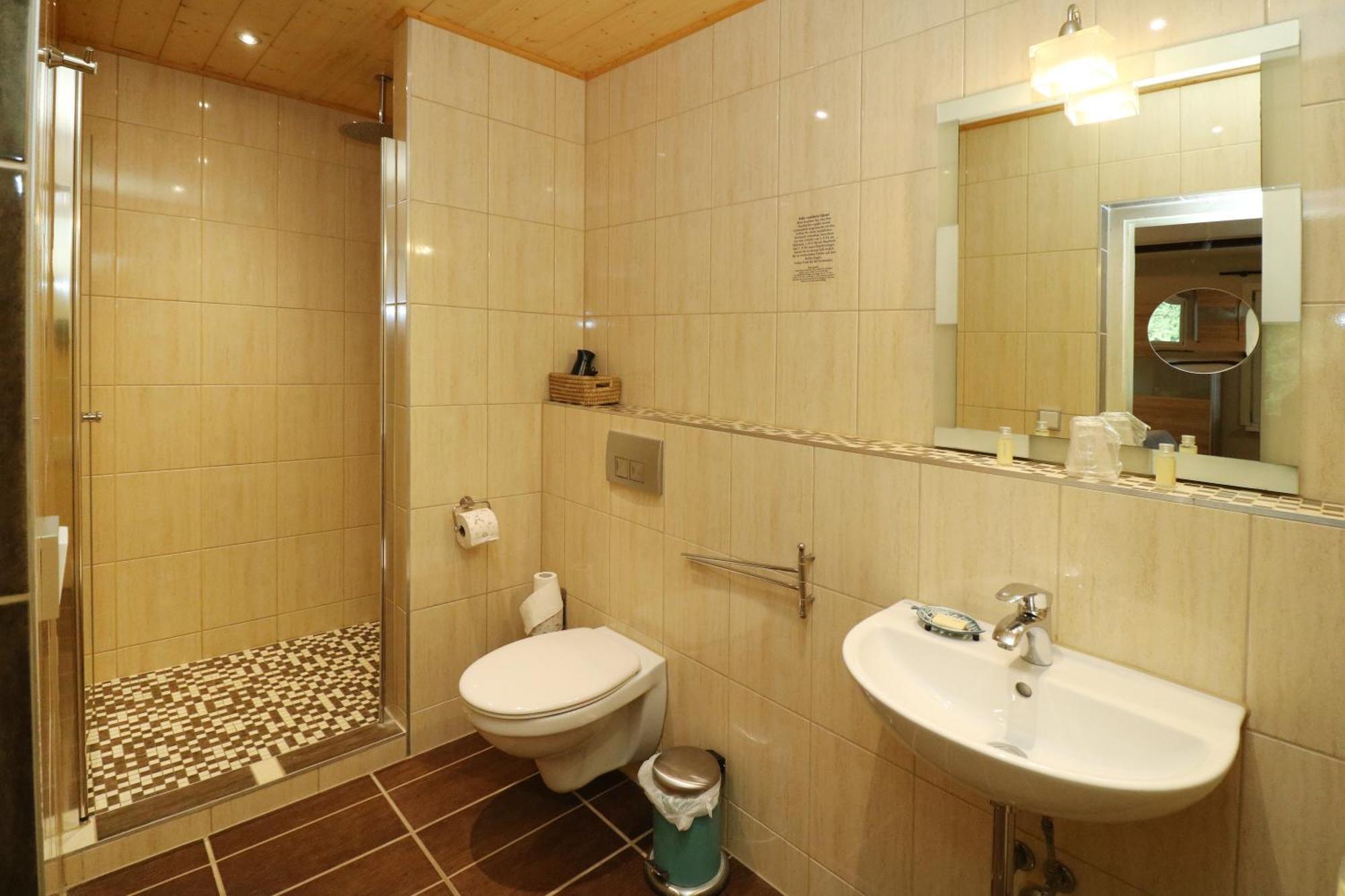 Koserow Hotel Wald & Meer מראה חיצוני תמונה